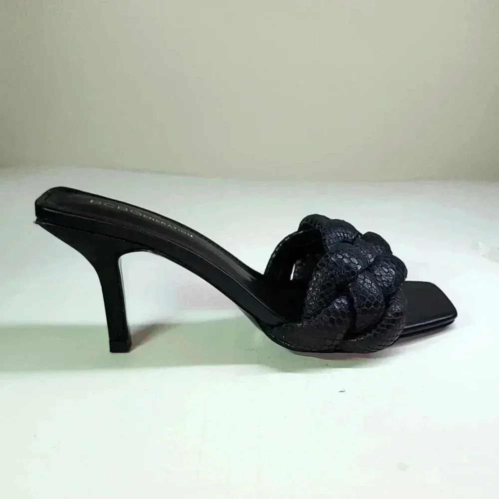 BRBGENERATION Snakeskin Braided leather sandal